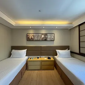 Jinjiang - Makati Макати